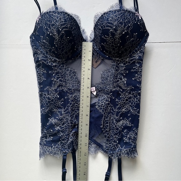 NWT Victoria's Secret Lingerie Corset Garter Lace Navy Lace Lilac Bustier 34C - Picture 9 of 16